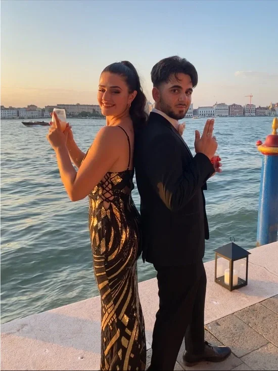 SHEIN Black and Gold Sequin Mermaid Maxi Dress - Picture 4 of 4